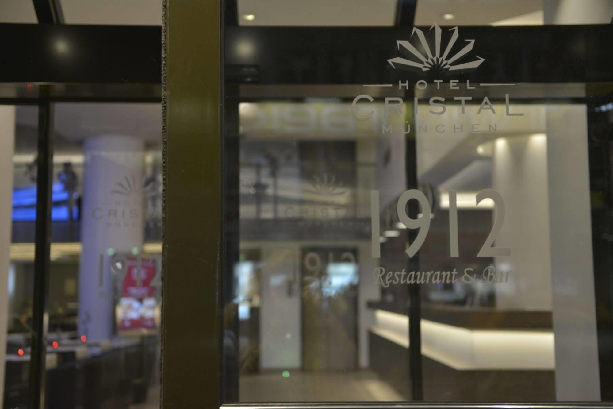 Cristal Hotel