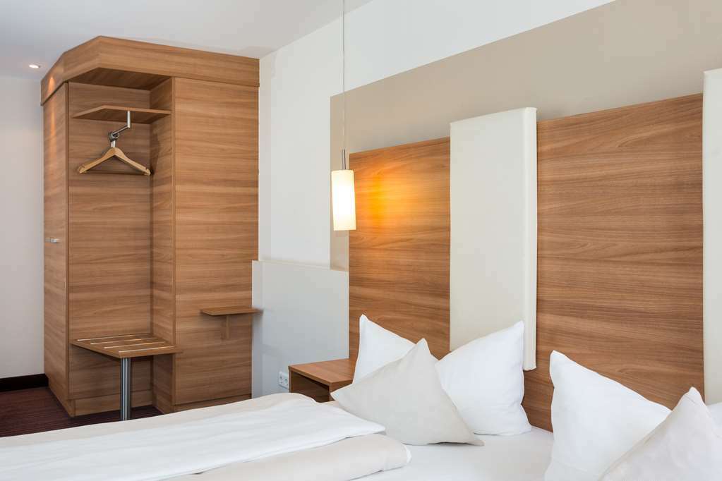 Cristal Hotel 4*
